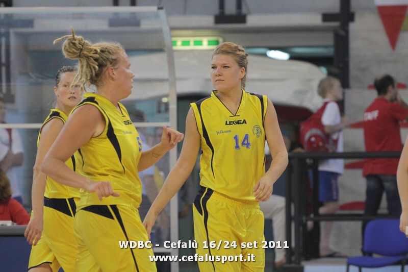 110922 basket 216_tn.jpg